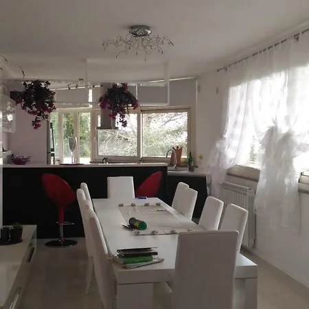 Rosso Tramonto Apartament *